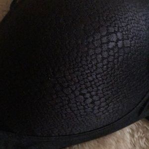 Warner's Intimates & Sleepwear - Warner’s bra size 40 B Warner's Intimates & Sleepwear - Warner’s bra size 40 B